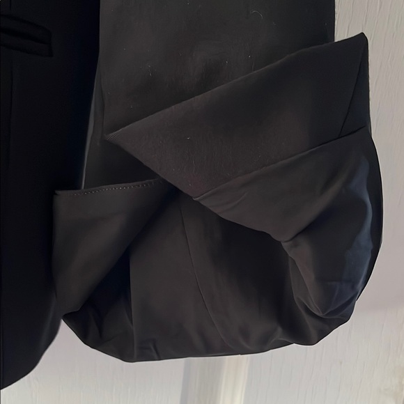 SPANX Black Blazer with Classic Silhouette for Business - Picture 3 of 9